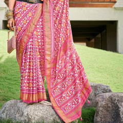 Stylum Women's Mauve Ikat Motifs Printed Foil Border Silk Saree (SRANURAMAUVE)