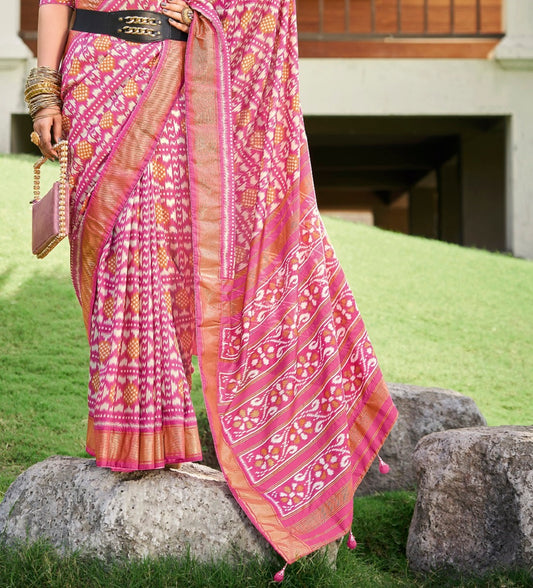 Stylum Women's Mauve Ikat Motifs Printed Foil Border Silk Saree (SRANURAMAUVE)