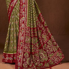 Stylum Women's Ikat Printed Zari Border Silk Saree (SRAROMAAGREEN)