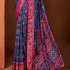 Stylum Women's Ikat Printed Zari Border Silk Saree (SRAROMAAROYAL)