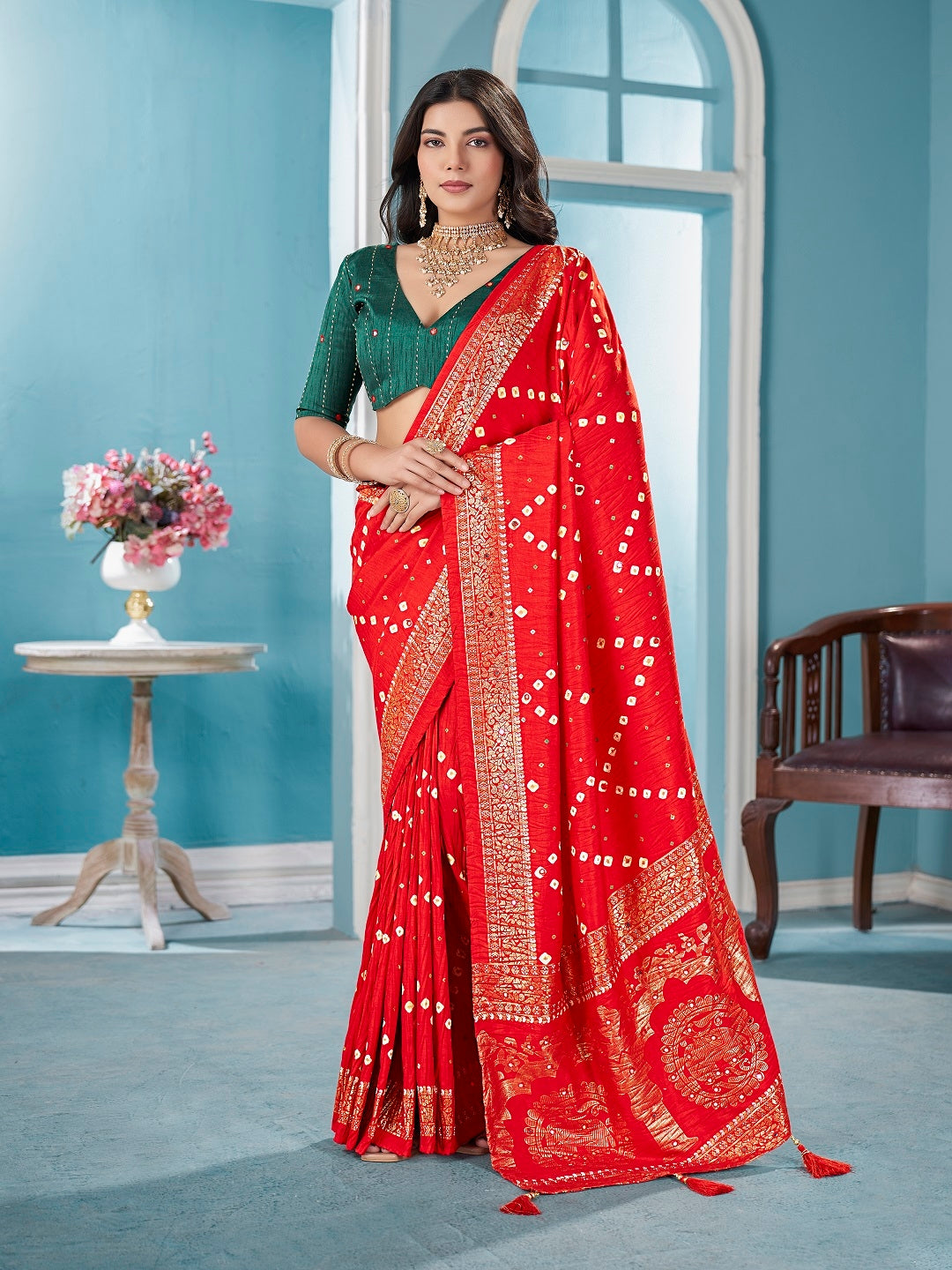 Stylum Women's Red Bhandej Aari Work Crushed Silk Saree (SRCRUSHRED)