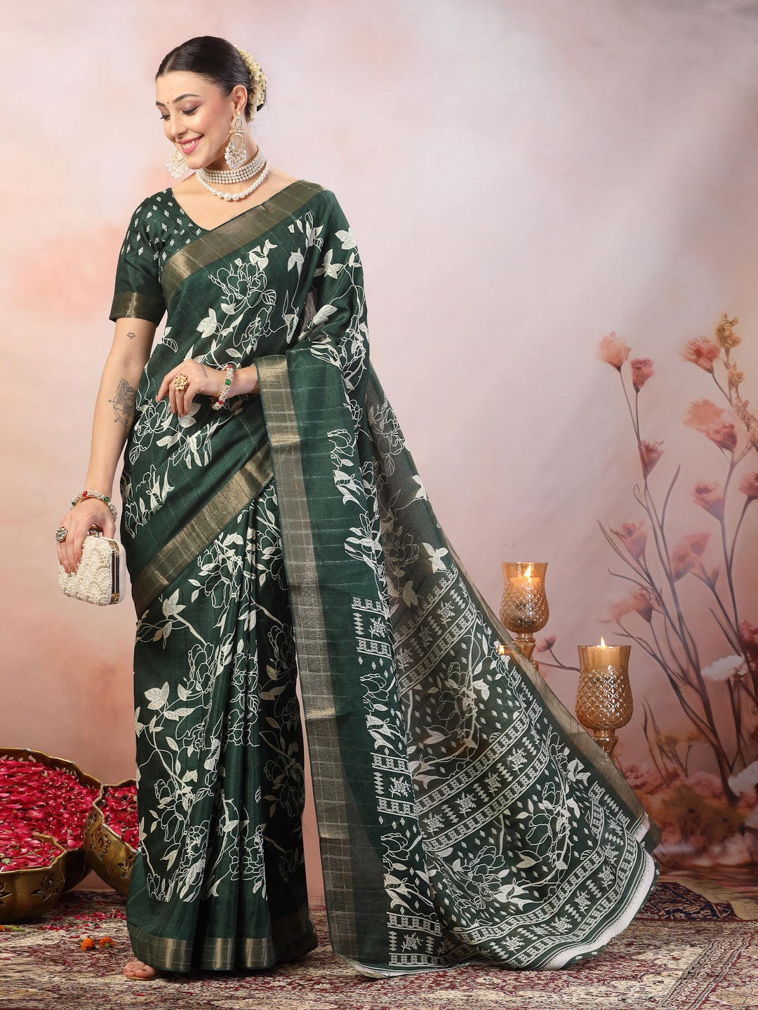 Stylum Women's Green Paisley Print Lining Textured Dola Silk Saree (SRGREENJACKY)