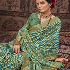 Stylum Women's Geometric Printed Zari Border Silk Saree (SRSCROSSBOTTLEGREEN)