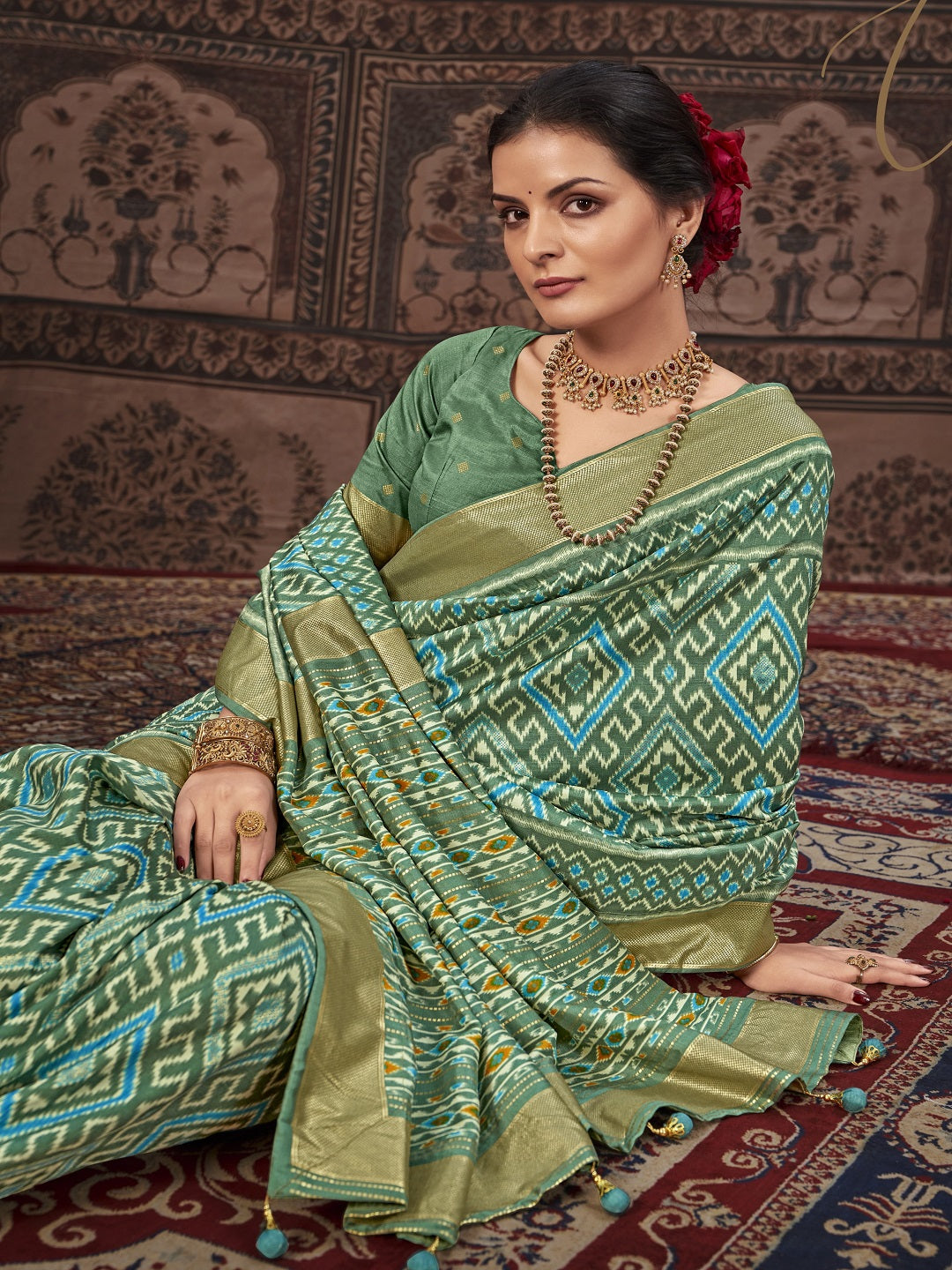 Stylum Women's Geometric Printed Zari Border Silk Saree (SRSCROSSBOTTLEGREEN)