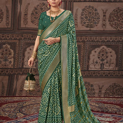 Stylum Women's Geometric Printed Zari Border Silk Saree (SRSCROSSDARKGREEN)