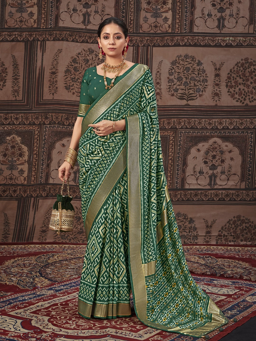 Stylum Women's Geometric Printed Zari Border Silk Saree (SRSCROSSDARKGREEN)