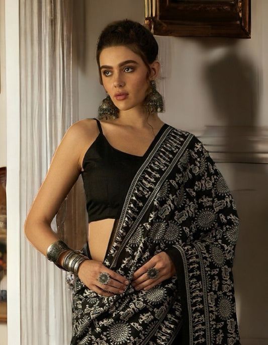 Stylum Women's Black Traditional Folklore Printed Bhagalpuri Silk Saree (SRSIYABLACK)