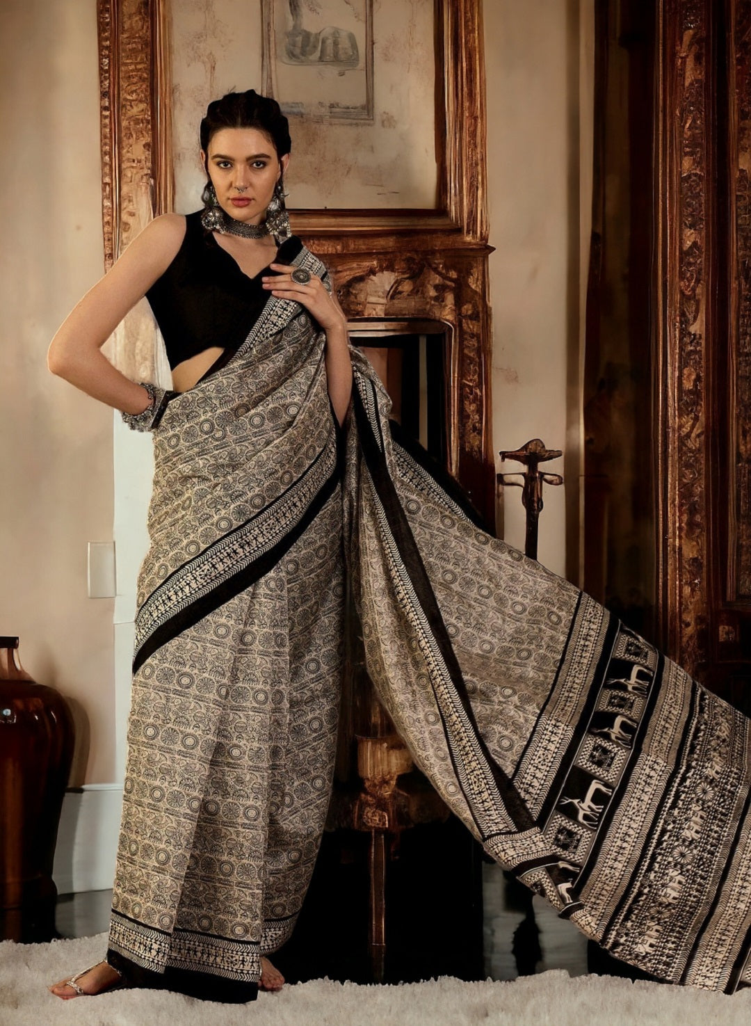 Stylum Women's Off White Traditional Folklore Printed Bhagalpuri Silk Saree (SRSIYAOFFWHITE)