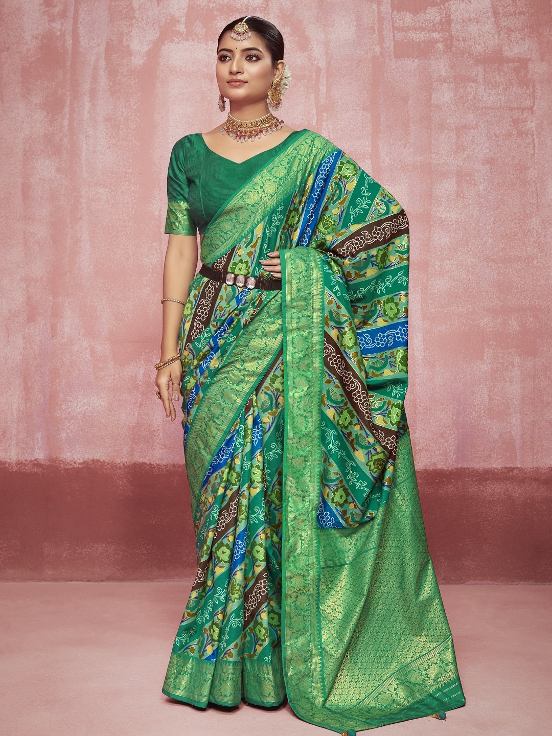 Stylum Women's Leheriya & Bandhej Printed Zari Border Silk Saree (SRSUPREMERAMAGREEN)