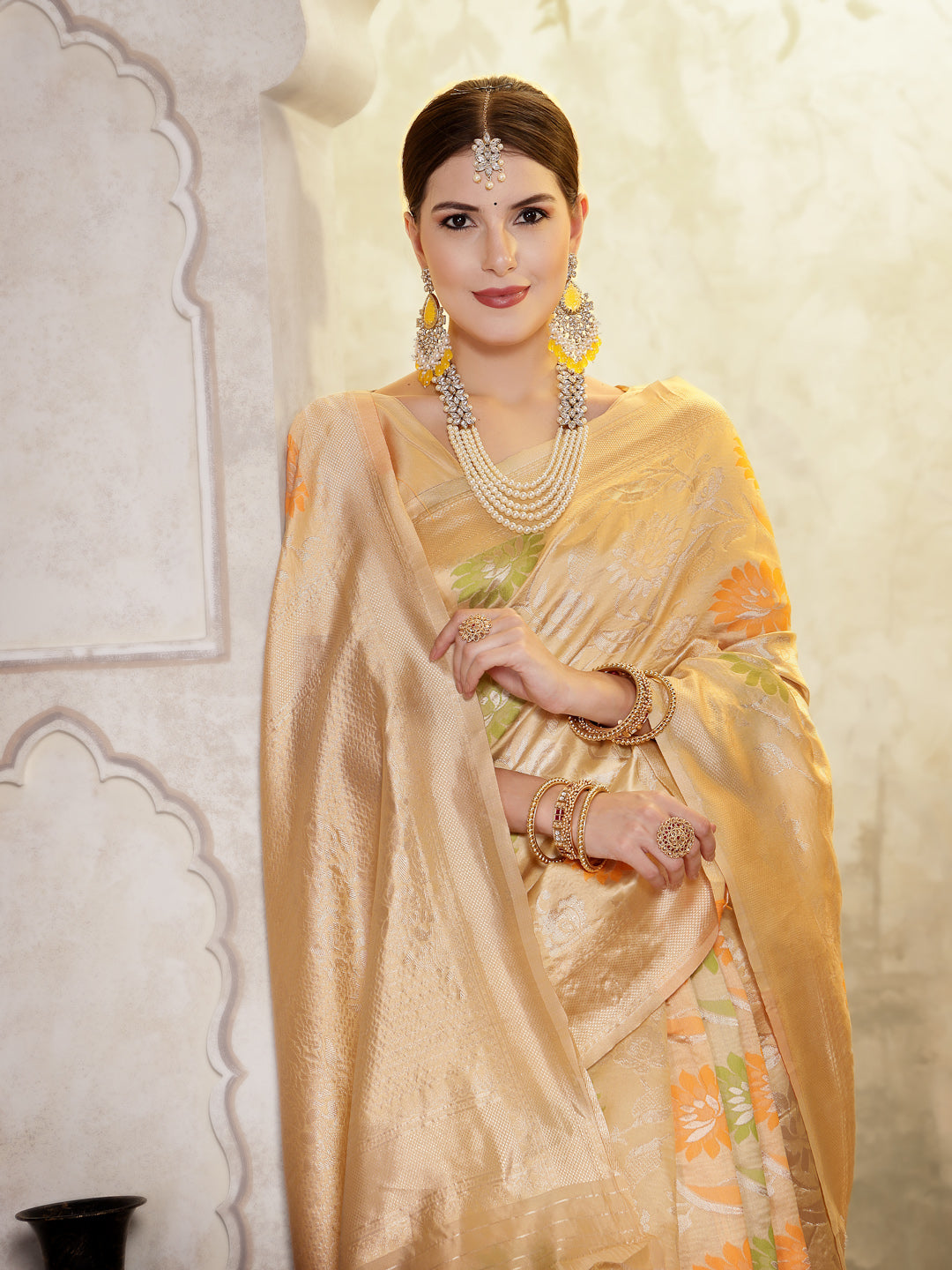 Stylum Women's Beige Paisley Woven Zari Border Silk Saree (SRZOHRABEIGE)