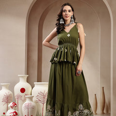 Stylum Women's Green Bandhej Printed Rayon Short Peplum Top With Skirt (STOLIVEMAHIR)