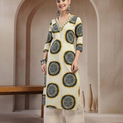 Stylum Women's Teal Bandhej Printed Cotton Straight Kurta (TEALCHEF)