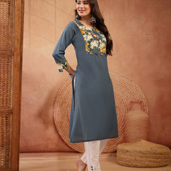 Stylum Women's Teal Solid Rayon Straight Kurta (TEALDHARA)