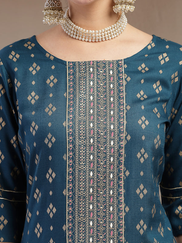 Stylum Women's Teal Solid Embroidered Rayon Straight Kurta (TEALKIMCHI)