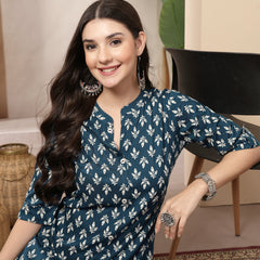 Stylum Women's Teal Ethnic Motifs Printed Rayon A-Line Kurta (TEALTHUNDER)