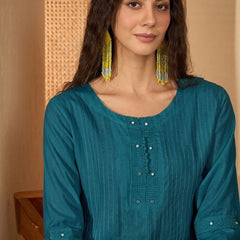 Stylum Women's Teal Solid Rayon Straight Kurta (TEALUDUPI)