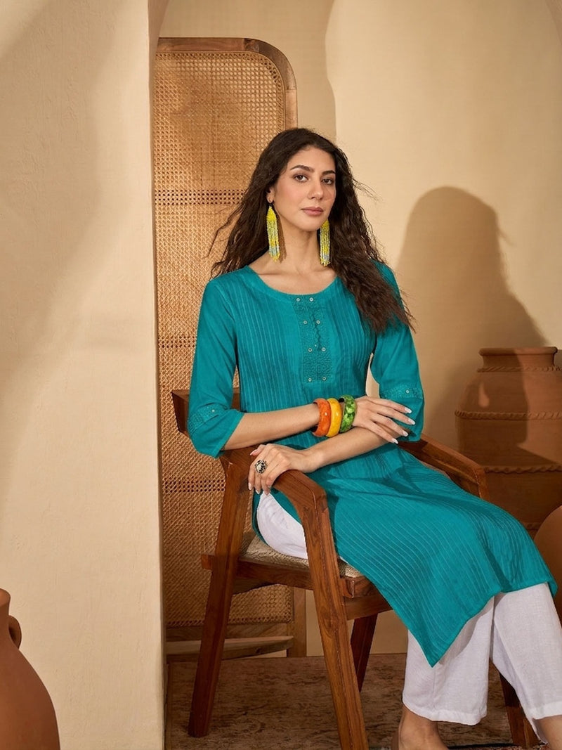 Stylum Women's Teal Solid Rayon Straight Kurta (TEALUDUPI)