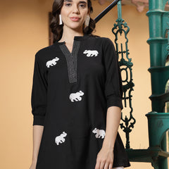 Stylum Women's Black Solid Cotton Flex Top (TOPBLACKHIPPO)