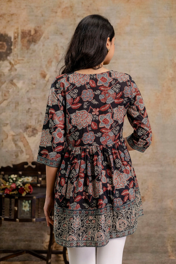 Stylum Women's Black Floral Printed Cotton Peplum Top (TOPBLACKNOVA)