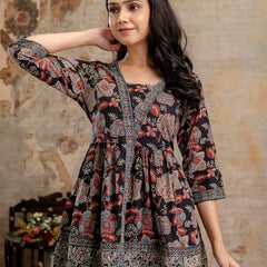 Stylum Women's Black Floral Printed Cotton Peplum Top (TOPBLACKNOVA)