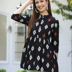 Stylum Women's Ikat Printed Cotton Gathered Ethnic Short Kurta  (TOPBLACKTUCKER)