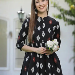 Stylum Women's Ikat Printed Cotton Gathered Ethnic Short Kurta  (TOPBLACKTUCKER)