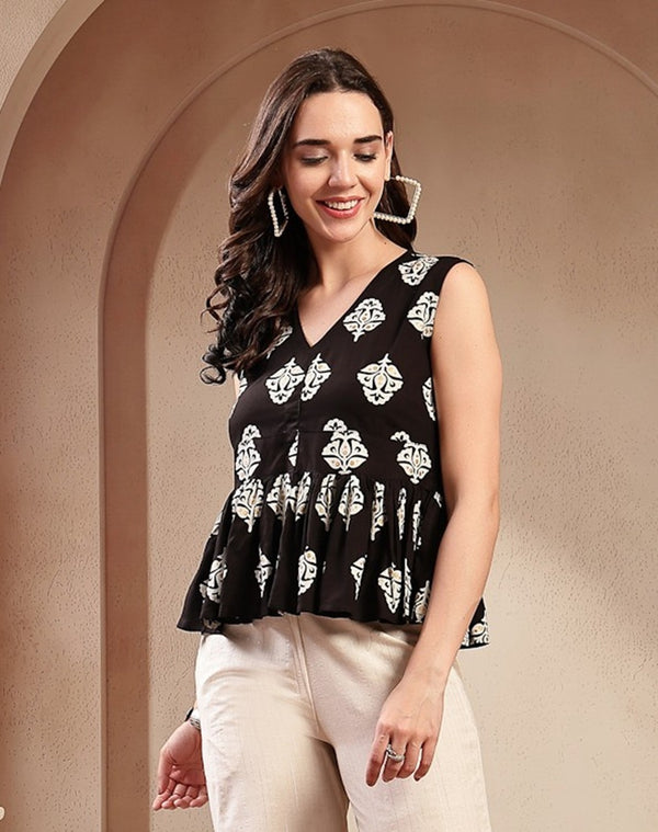 Stylum Women's Black Floral Printed Rayon Peplum Tops (TOPBLACKVERNA)