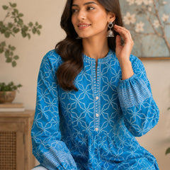 Stylum Women's Blue Bandhani Printed Rayon Empire Top (TOPBLUELUCCA)