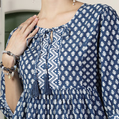 Stylum Women's Geometric Printed Rayon Peplum Top (TOPBLUENIKKI)