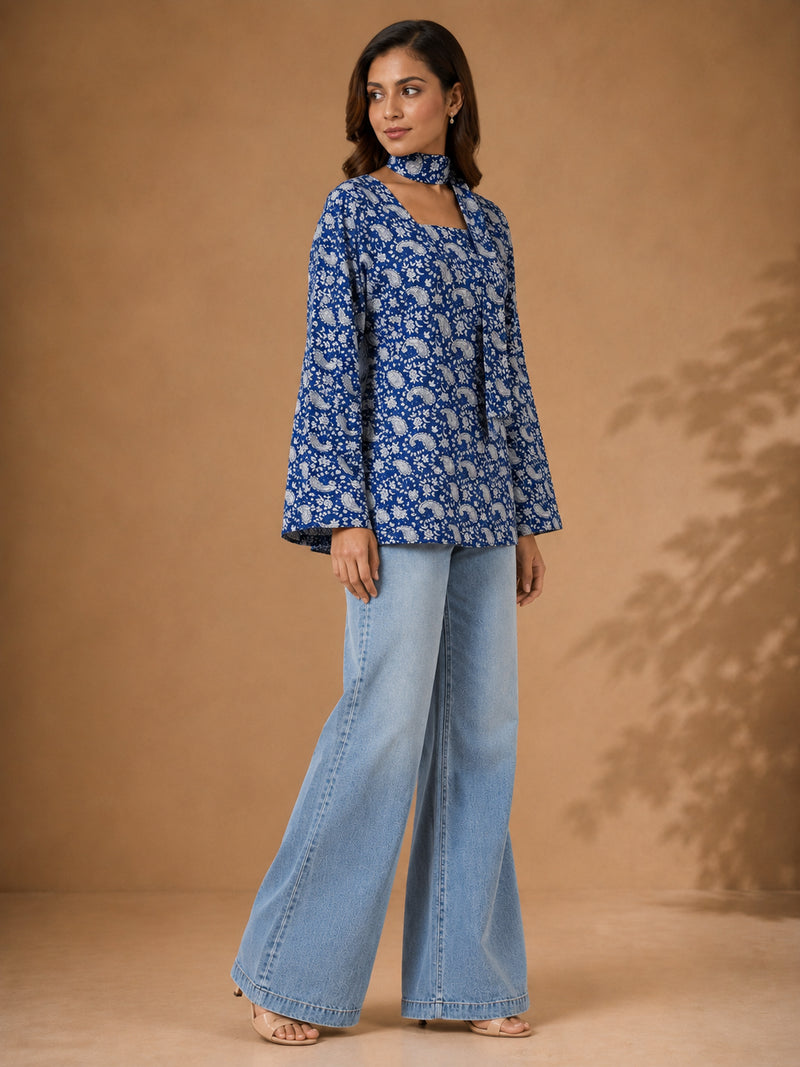 Stylum Women's Blue Paisley Printed Cotton Straight Top (TOPBLUETRUNK)
