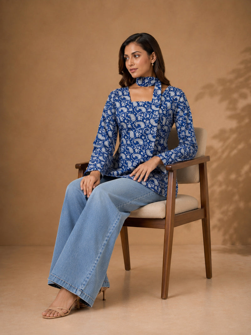 Stylum Women's Blue Paisley Printed Cotton Straight Top (TOPBLUETRUNK)