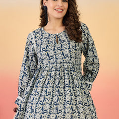 Stylum Women's Blue Floral Printed Cotton Top (TOPBLUEWOW)