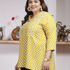 Plus Size Women's Ethnic Motif Printed Rayon Empire Top (TOPCORNKAJOLPLUS)