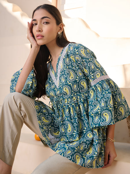 Stylum Women's Green Paisley Printed Cotton Empire Top (TOPGREENAPRIL)