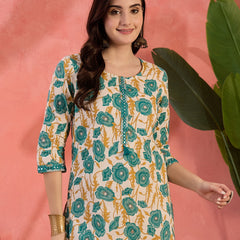 Stylum Women's Green Floral Printed Cotton Top (TOPGREENJEBA)