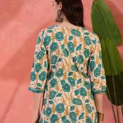 Stylum Women's Green Floral Printed Cotton Top (TOPGREENJEBA)