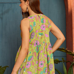 Stylum Women's Green Floral Printed Cotton Empire Top (TOPGREENKIMBER)