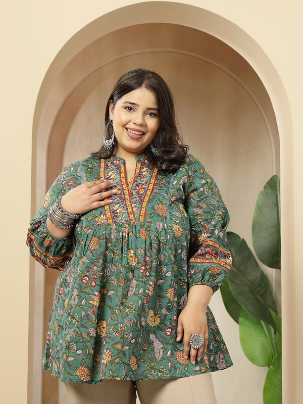 Stylum Women's Plus Size Green Floral Printed Cotton Empire Top (TOPGREENRAAGIPLUS)