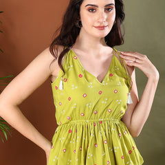 Stylum Women's Green Bandhej Printed Rayon Short Peplum Top (TOPGREENROKA)
