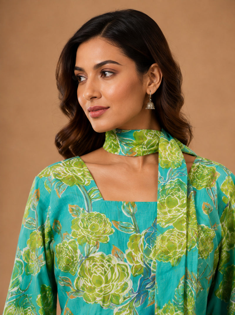 Stylum Women's Green Floral Printed Cotton Straight Top (TOPGREENTRILL)