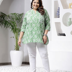 Plus Size Women's Tropical Printed Cotton Empire Top (TOPGREENZILLPLUS)