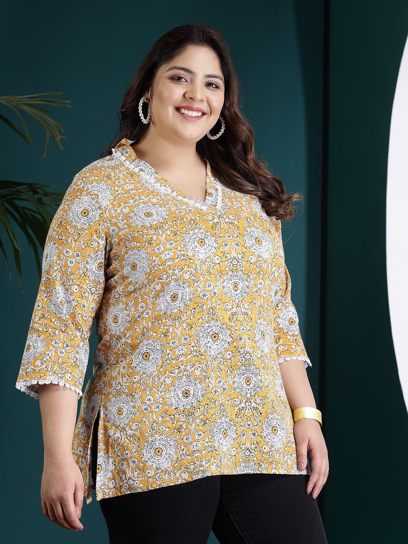 Plus Size Women's Floral Printed Cotton Empire Top (TOPMARSPLUS)