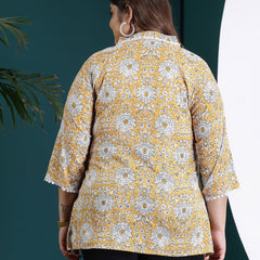 Plus Size Women's Floral Printed Cotton Empire Top (TOPMARSPLUS)