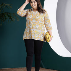 Plus Size Women's Floral Printed Cotton Empire Top (TOPMARSPLUS)