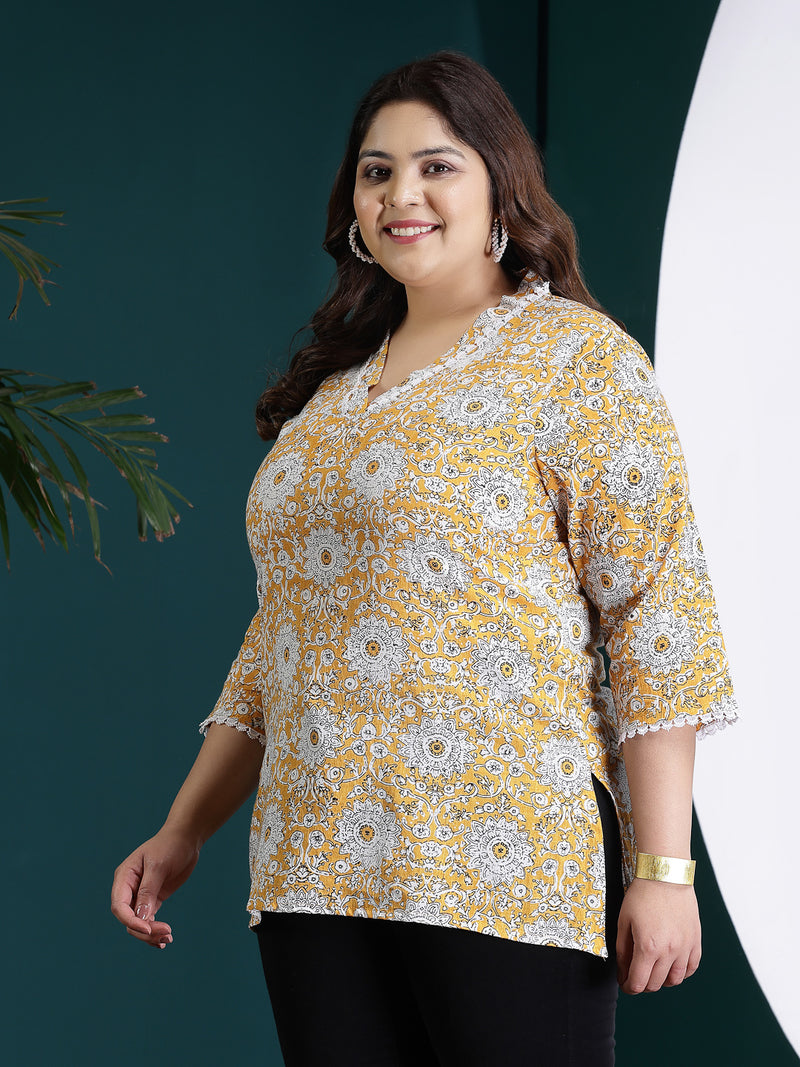 Plus Size Women's Floral Printed Cotton Empire Top (TOPMARSPLUS)