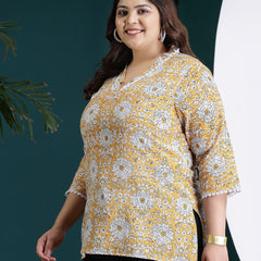 Plus Size Women's Floral Printed Cotton Empire Top (TOPMARSPLUS)