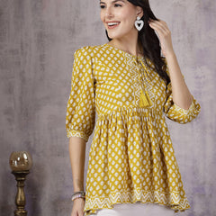 Stylum Women's Geometric Printed Rayon Peplum Top (TOPMUSTARDNIKKI)