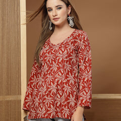 Stylum Women's Rust Floral Printed Cotton Straight Top (TOPRUSTSCAR)