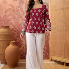 Stylum Women's Wine Block Printed Rayon Straight Top (TOPWINEMASKA)