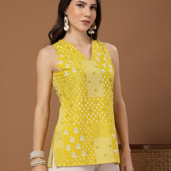 Stylum Women's Yellow Geometric Printed Rayon Straight Top (TOPYELLOWMOMO)